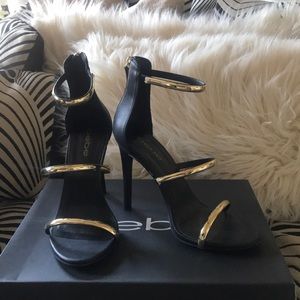 Bebe 3strap ankle strap zip back heels